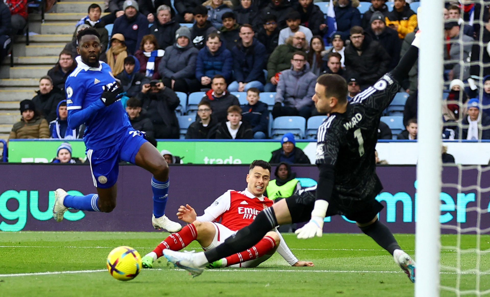 迅猛发展常 迅猛发展常